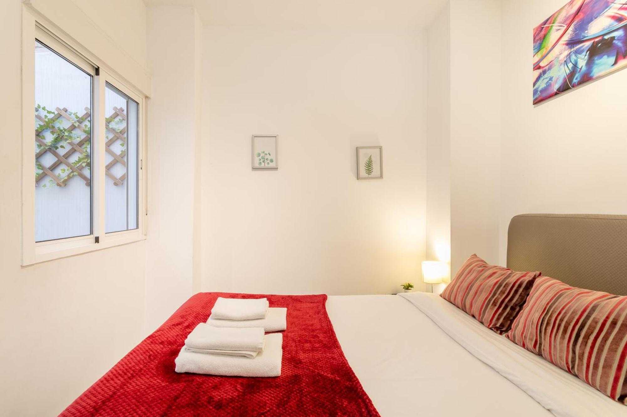 Apartamentos San Leandro, Centro Alicante Extérieur photo