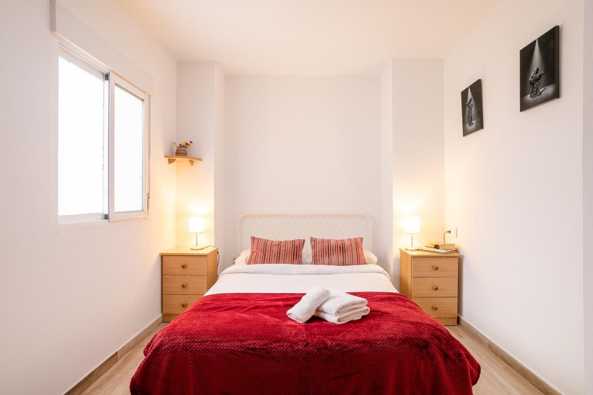 Apartamentos San Leandro, Centro Alicante Extérieur photo