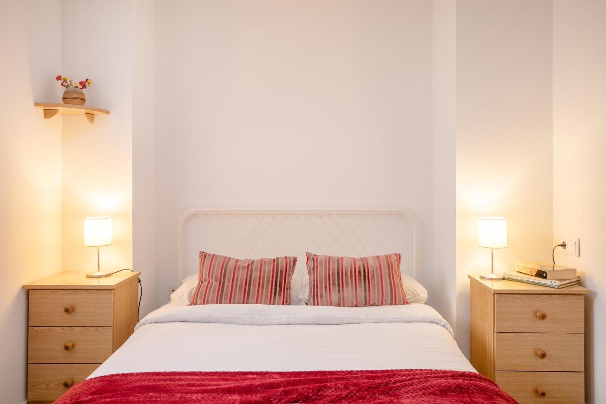 Apartamentos San Leandro, Centro Alicante Extérieur photo